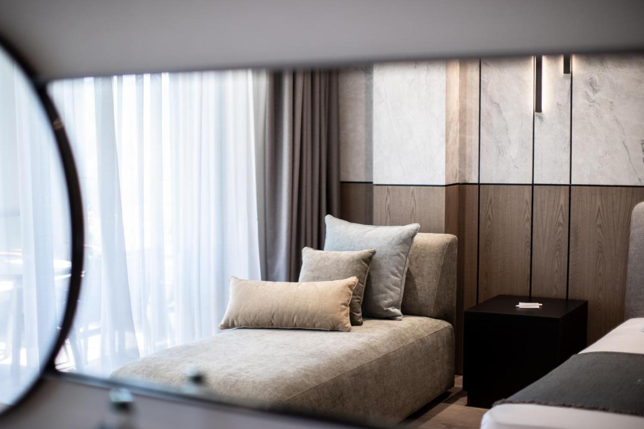 Prado Luxury 5* Himare