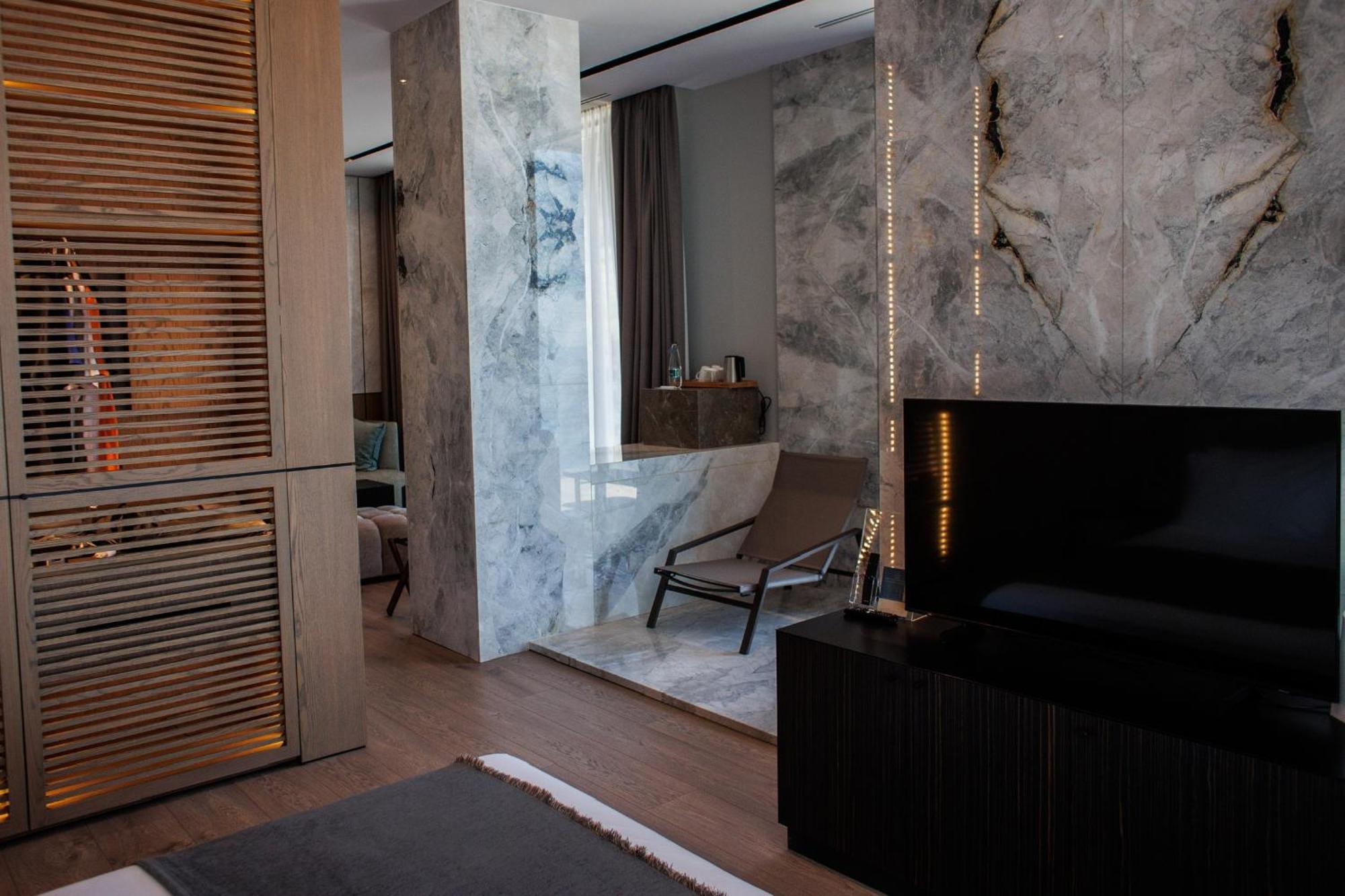Prado Luxury 5*